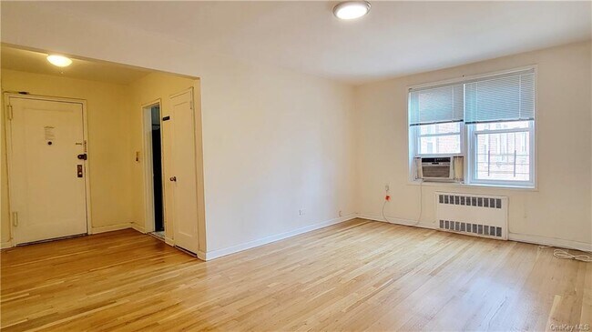 Building Photo - 35-40 75th St