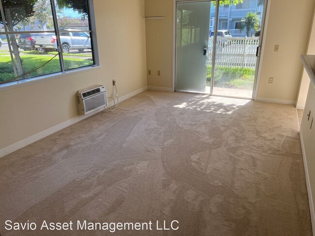 Building Photo - 2 br, 2 bath House - Crescent Lane    95-1...