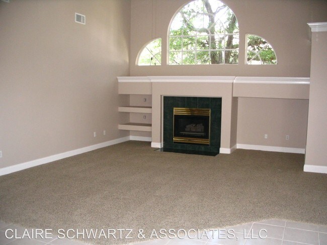 Foto del edificio - 4 br, 2.5 bath House - 70 Carisbrooke St