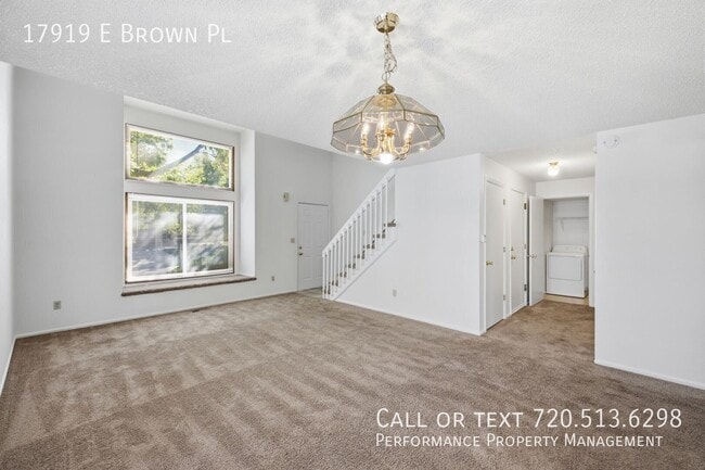 Foto del edificio - 17919 E Brown Pl