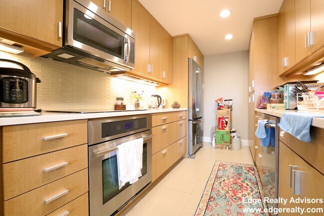Foto del edificio - 492 Beacon St