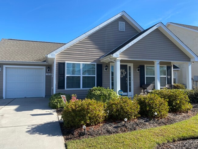 Building Photo - 798 Haystack Way