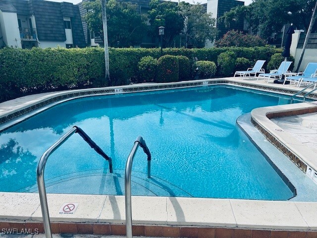 Foto del edificio - 1617 Spoonbill Ln