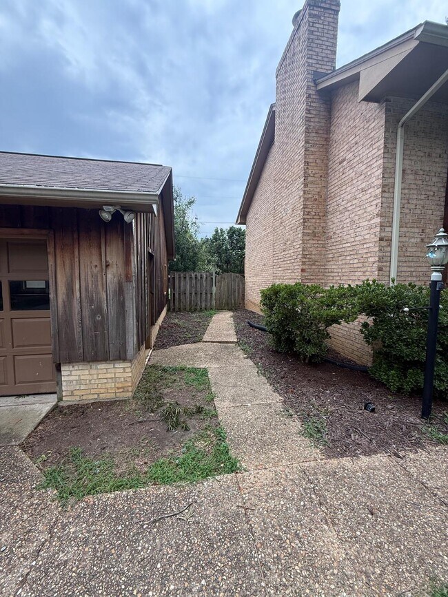 Foto del edificio - 602 Galveston Rd