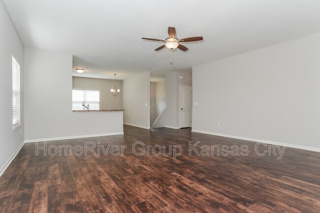 Building Photo - 26130 W 141st Ct
