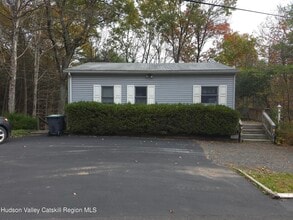 Building Photo - 1540 Sawkill Rd Building Photo - 1540 Sawkill Rd