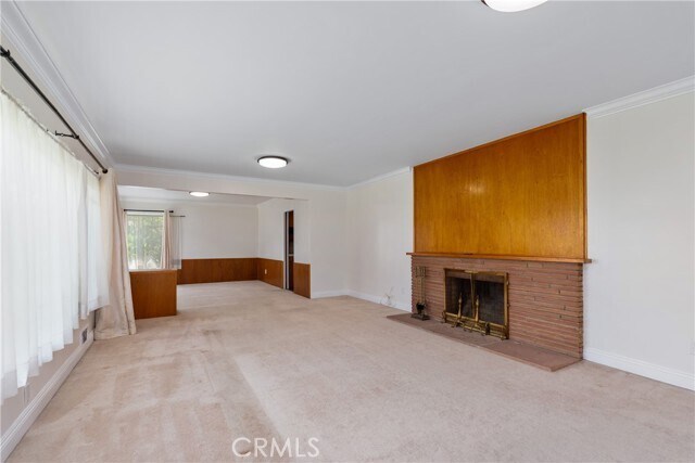 Foto del edificio - 388 Harford Pl