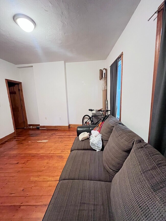 Foto del edificio - 8 Sewall St