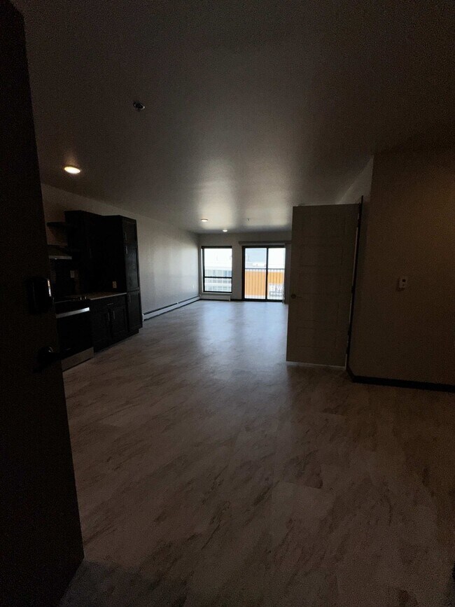 Foto del edificio - 360 32nd Ave W