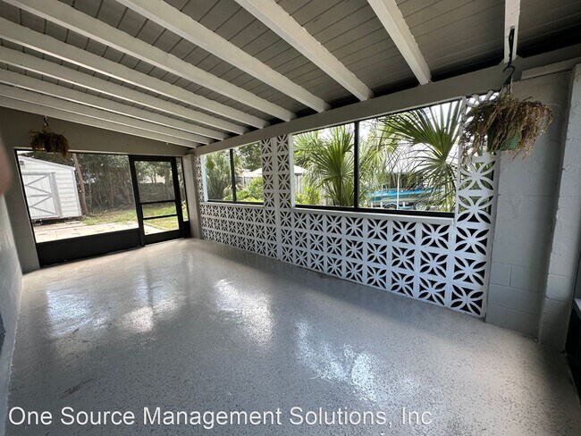 Foto del edificio - 2 br, 1 bath House - 681 N. Wellington Dr.