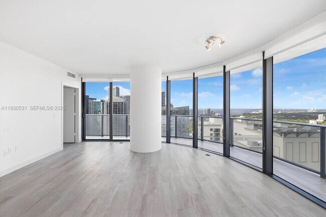 Foto del edificio - 55 SW 9th St