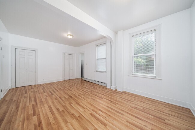 Foto del edificio - 58 70th St