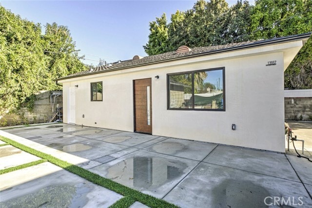 Building Photo - 13937 Sylvan St