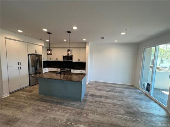 Foto del edificio - Temecula Home in desirable gated community!
