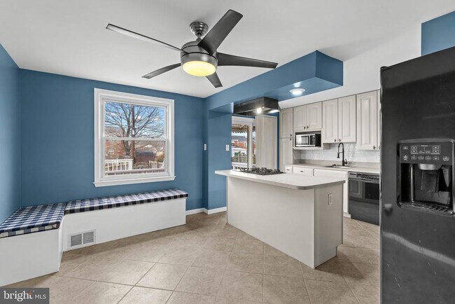 Foto del edificio - 5640 Braxfield Rd