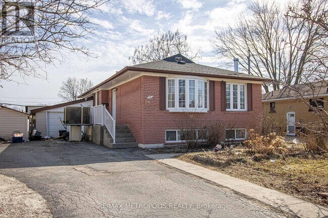 Building Photo - 19 Brimorton Dr