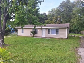 Building Photo - 142 Florida Park Rd