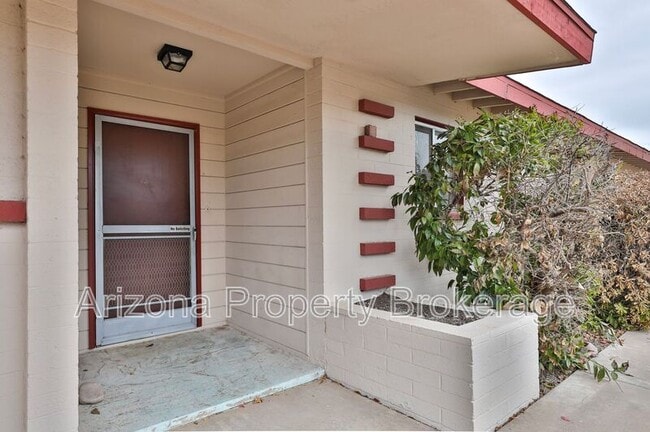 Foto del edificio - 1248 N Gaylord Cir