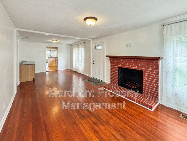 Foto del edificio - 609 N Maple St