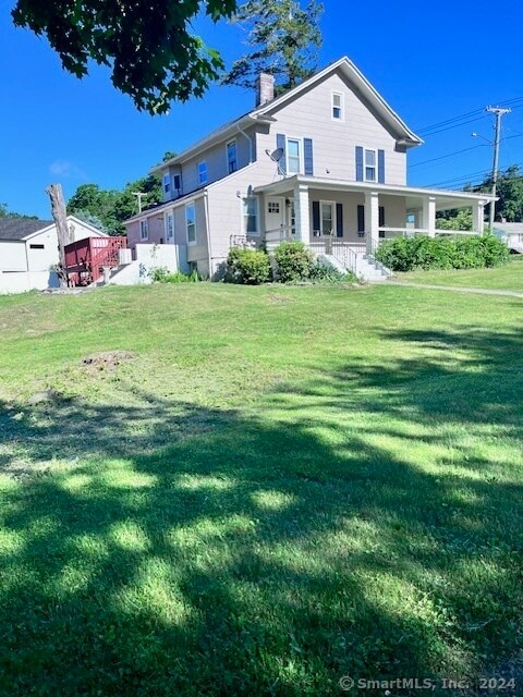 Building Photo - 243 Park Ln