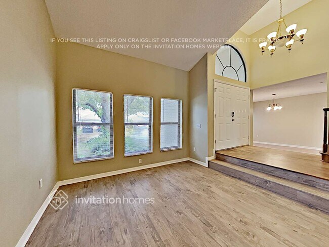 Foto del edificio - 6239 Greenwich Dr