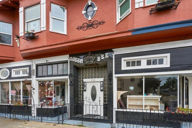 Foto del edificio - 902 Marin St