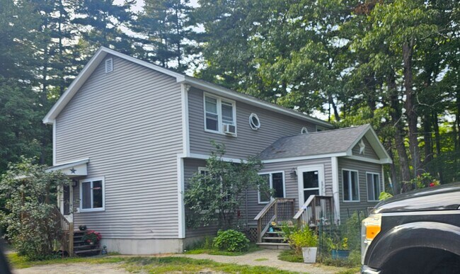Foto del edificio - 103 Windham Rd