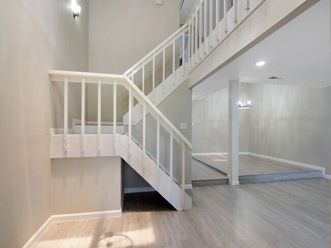 Foto del edificio - 11624 Village Pl Dr