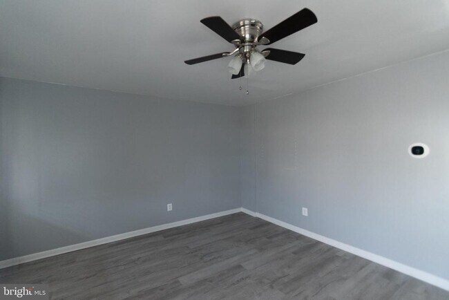 Foto del edificio - 5222 Magnolia Pl