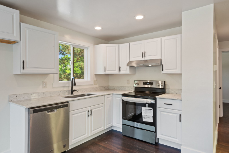 Foto principal - 81 Benson Way E