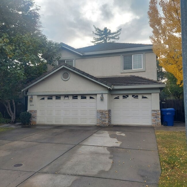 Photo - 2604 Javan Ln. House
