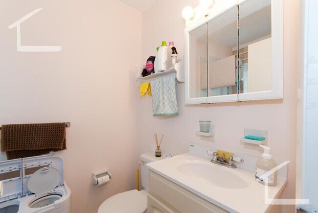 Foto del edificio - 1 Bedroom