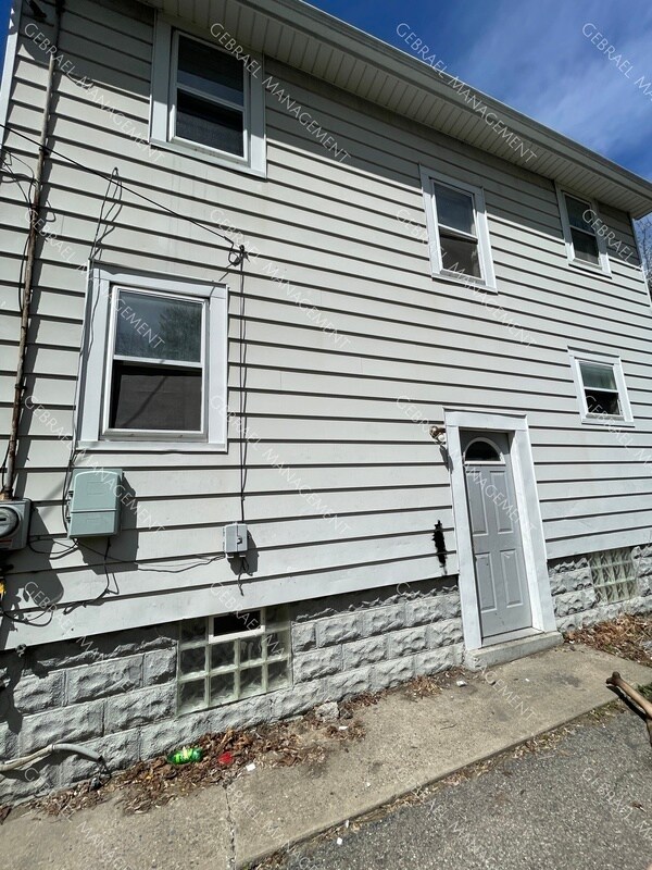 Building Photo - 1115 Porter St