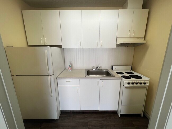Foto del edificio - 2241 W Pensacola St