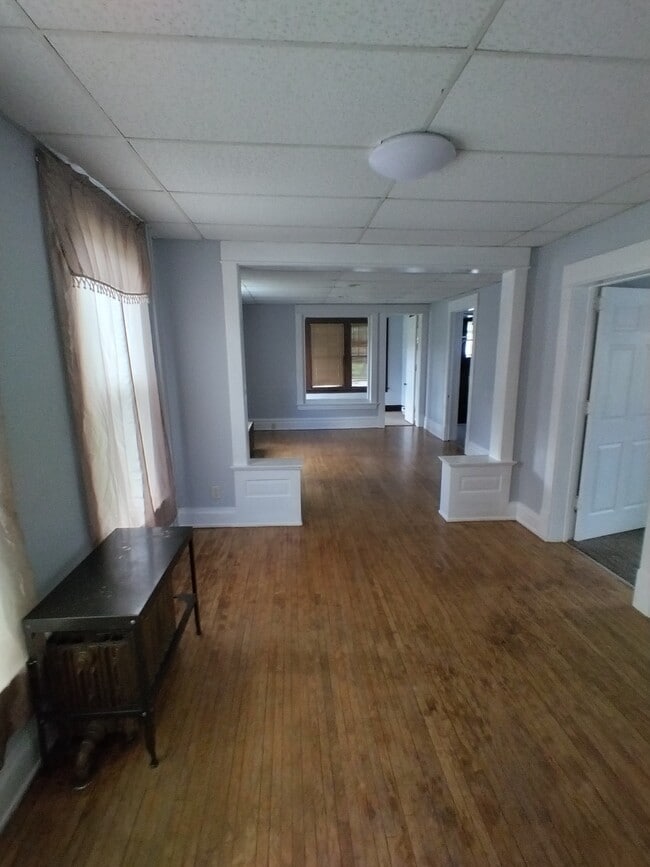 Foto del edificio - 303 6th Ave NE