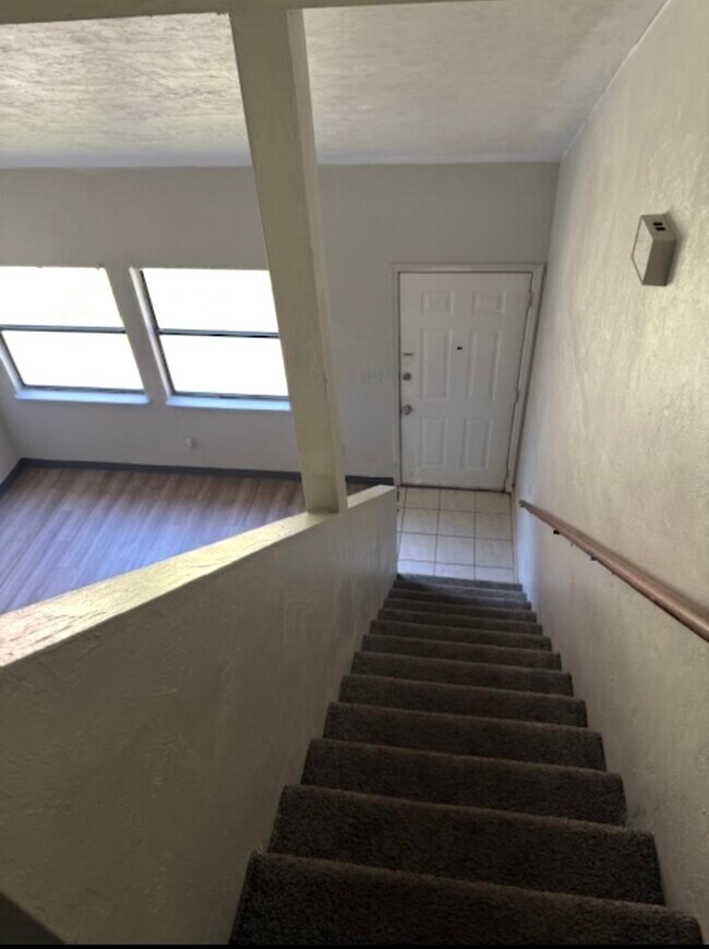 Foto del edificio - 1830 Nekoma Ct