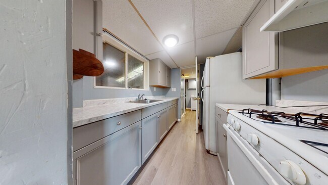 Foto del edificio - 221 W Union St
