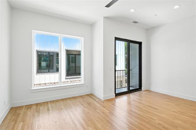 Building Photo - 5837 Oram St