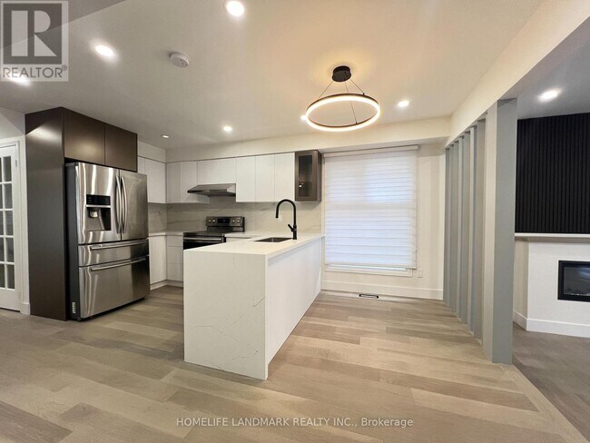 Building Photo - 26 Ponymill Dr