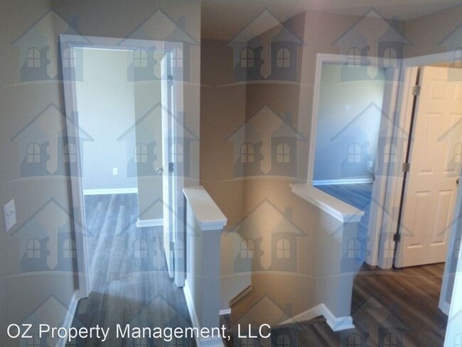 Building Photo - 4 br, 2.5 bath House - 404 Herbert Avenue,