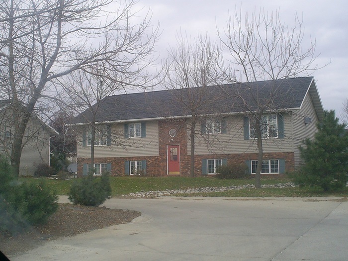 Foto principal - 401 Highway 30 SW