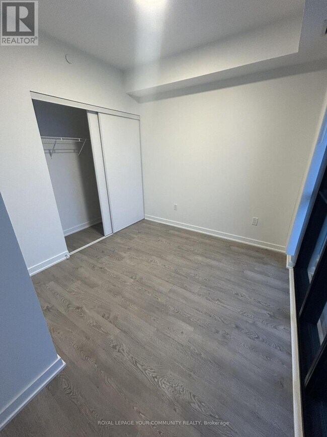 Building Photo - 720 Whitlock Ave