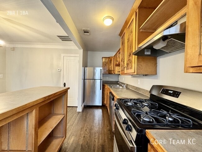 Foto del edificio - 217 E 46th St