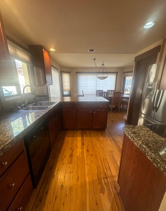 Building Photo - 4098 Timbervale Dr