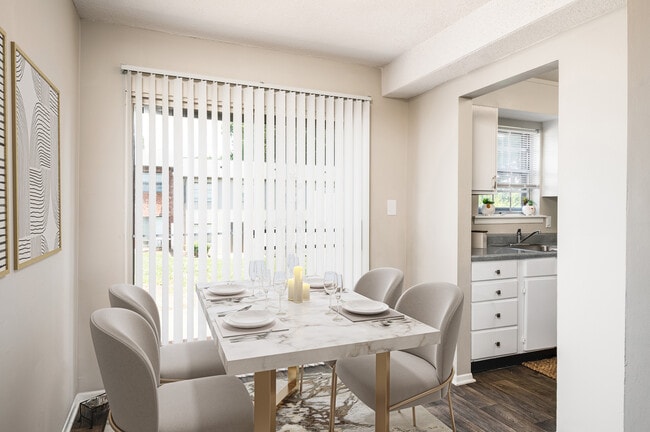 Impresión de Glendare Park, tamaño 44 - Gardens At Country Club