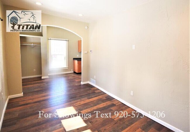 Foto del edificio - 513 W Beacon Ave