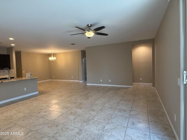 Building Photo - 10743 W Bronco Trail