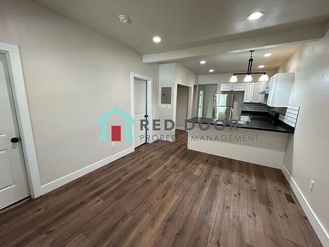Foto del edificio - 715 11th St S