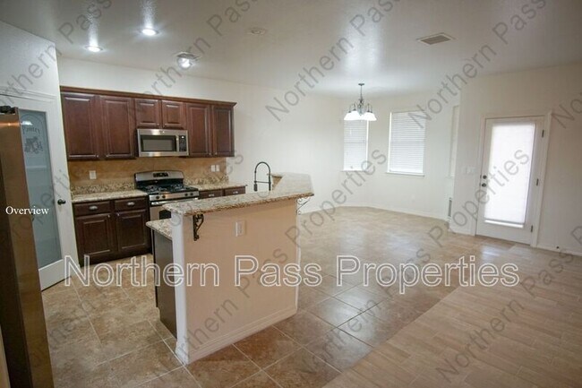 Foto del edificio - 5632 Valley Maple Dr