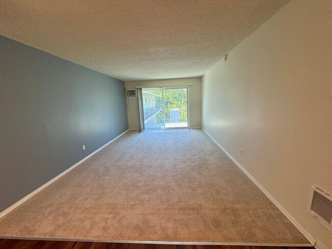 Interior Photo - Lake Village